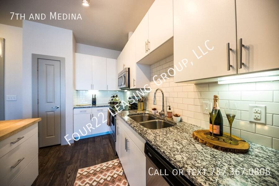 5th & Medina #A2 - Photo 3 of 24