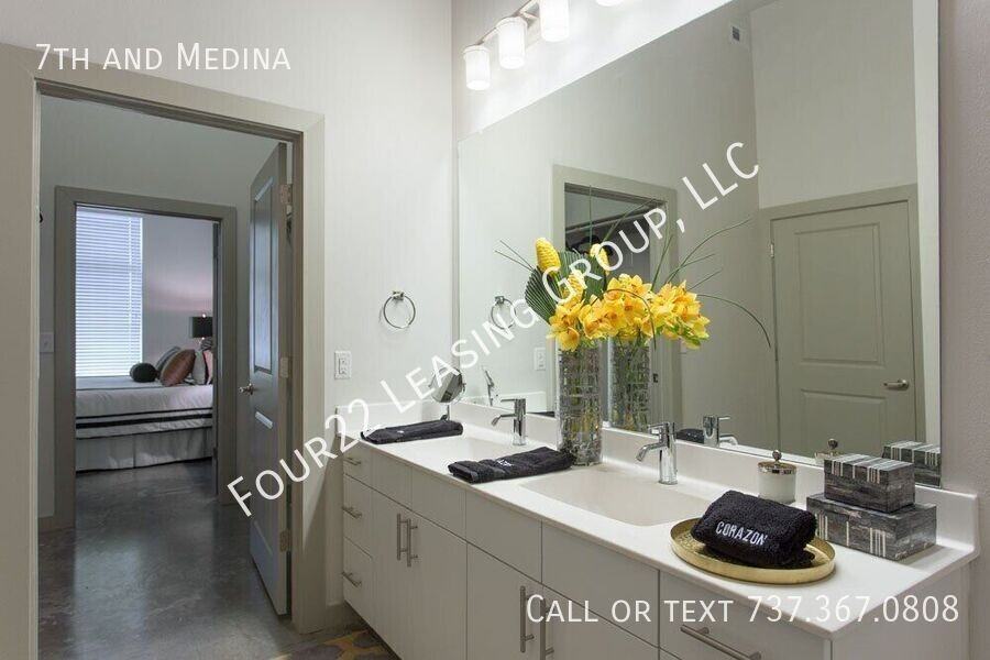 5th & Medina #A2 - Photo 4 of 24