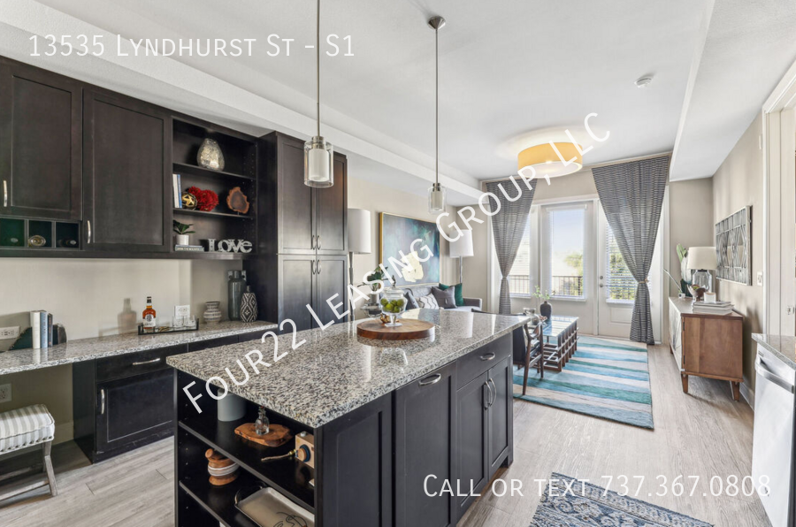 13535 Lyndhurst St #S1 - Photo 4 of 14