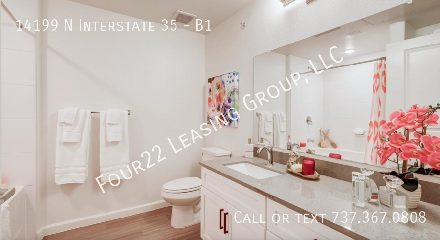 14199 N Interstate 35 #B1 - Photo 4 of 10