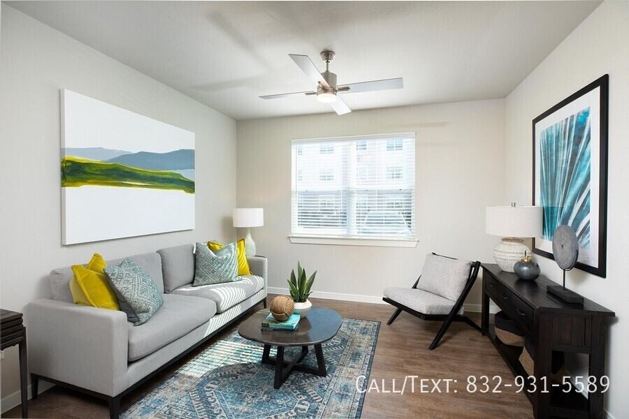 5799 Nw Central Dr - Photo 4 of 11