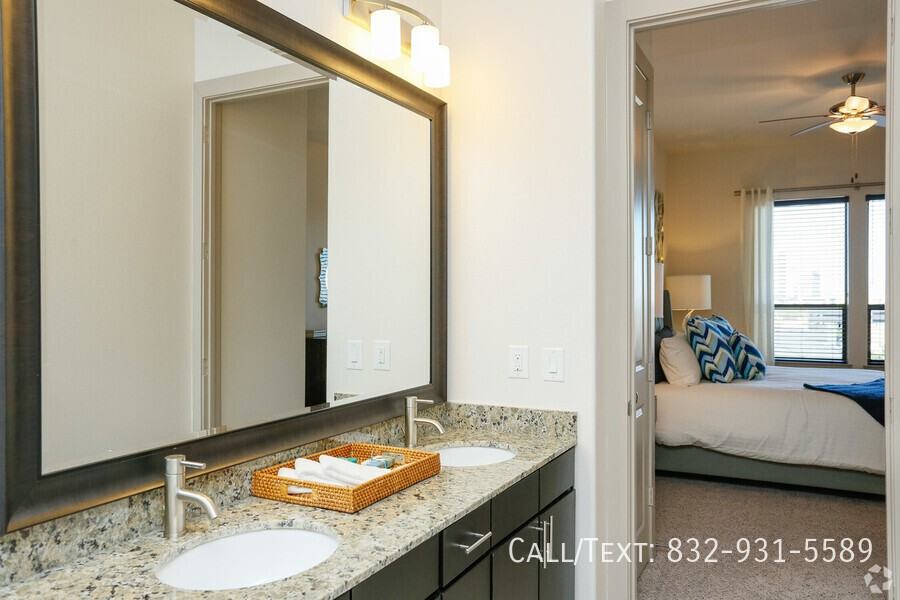2098 Smith St #MTR1 - Photo 6 of 11
