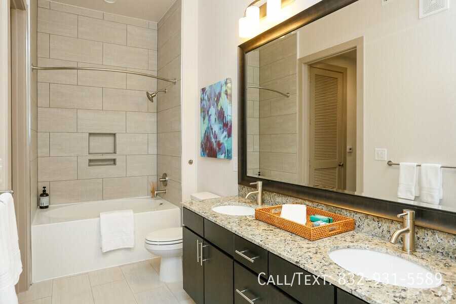 2098 Smith St #MTR1 - Photo 7 of 11