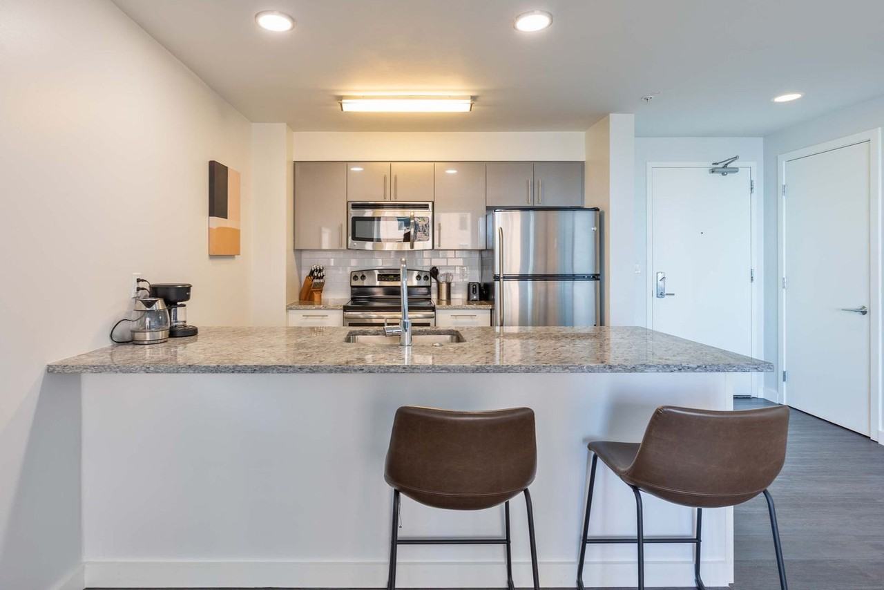 505 Congress St #1318706P - Photo 6 of 22