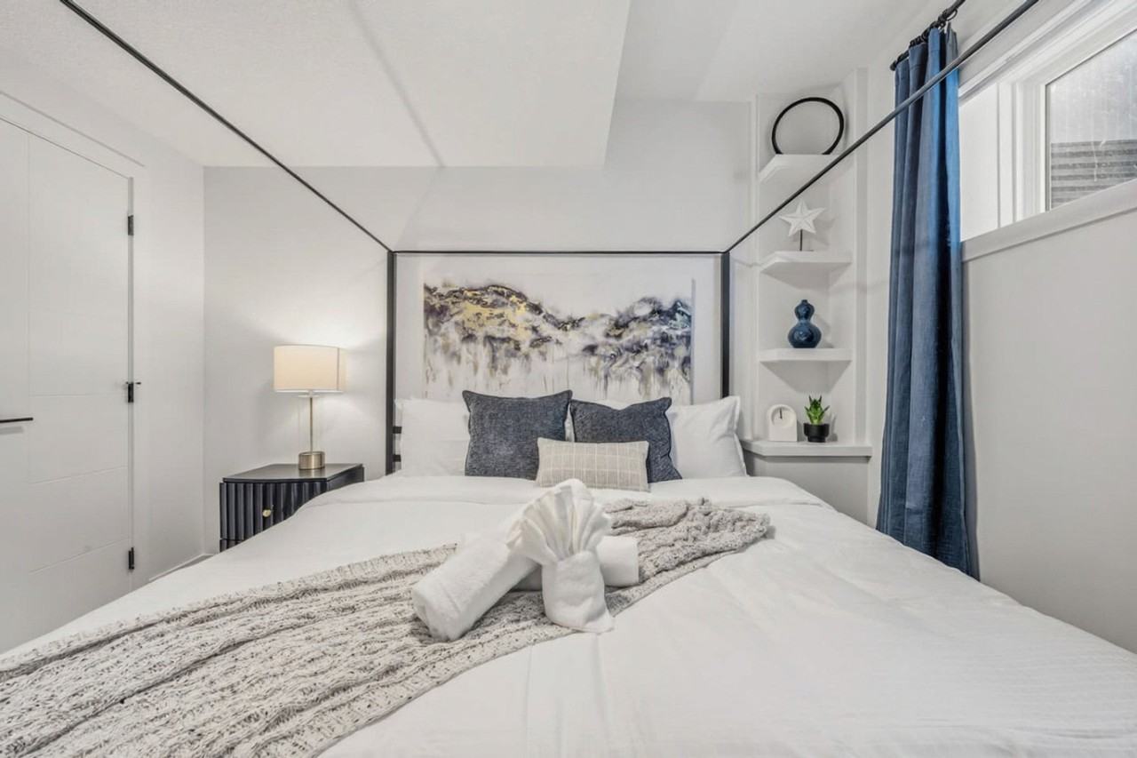 10749 73 Avenue Northwest - Photo 6 of 50