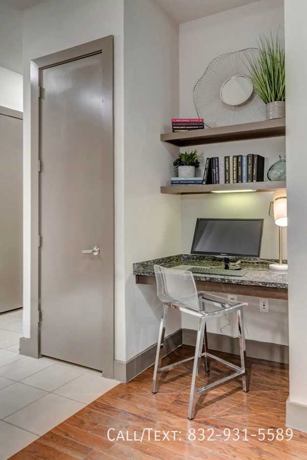 1000 Oakdale St #5HP1 - Photo 5 of 12