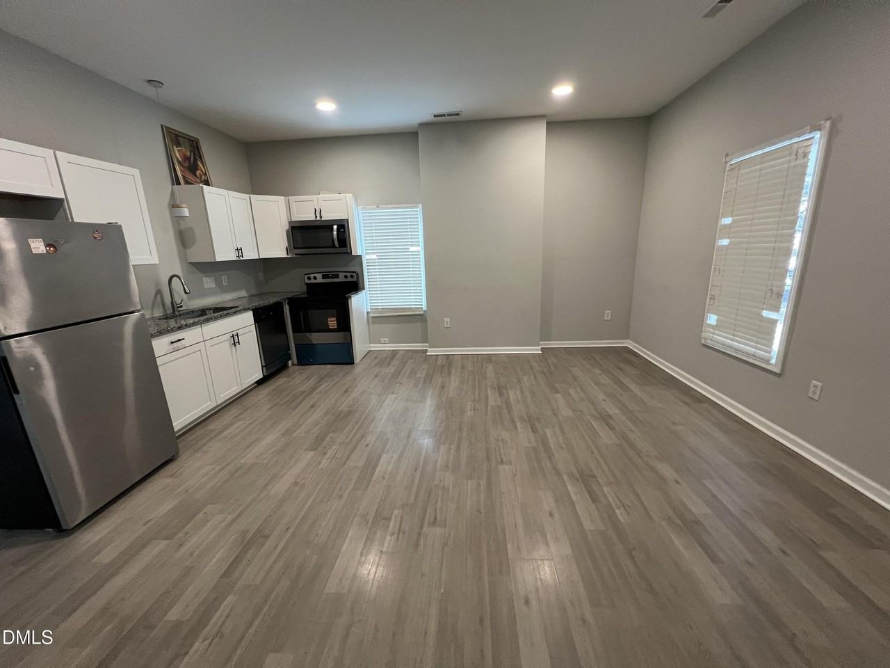 110 N Sellers St - Photo 4 of 13