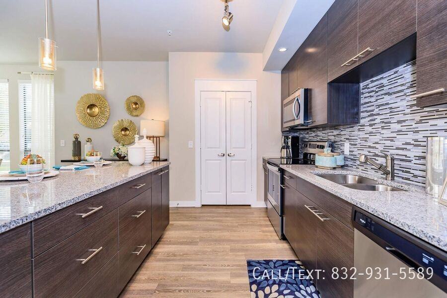 1724 Mercantile Pkwy #SR1