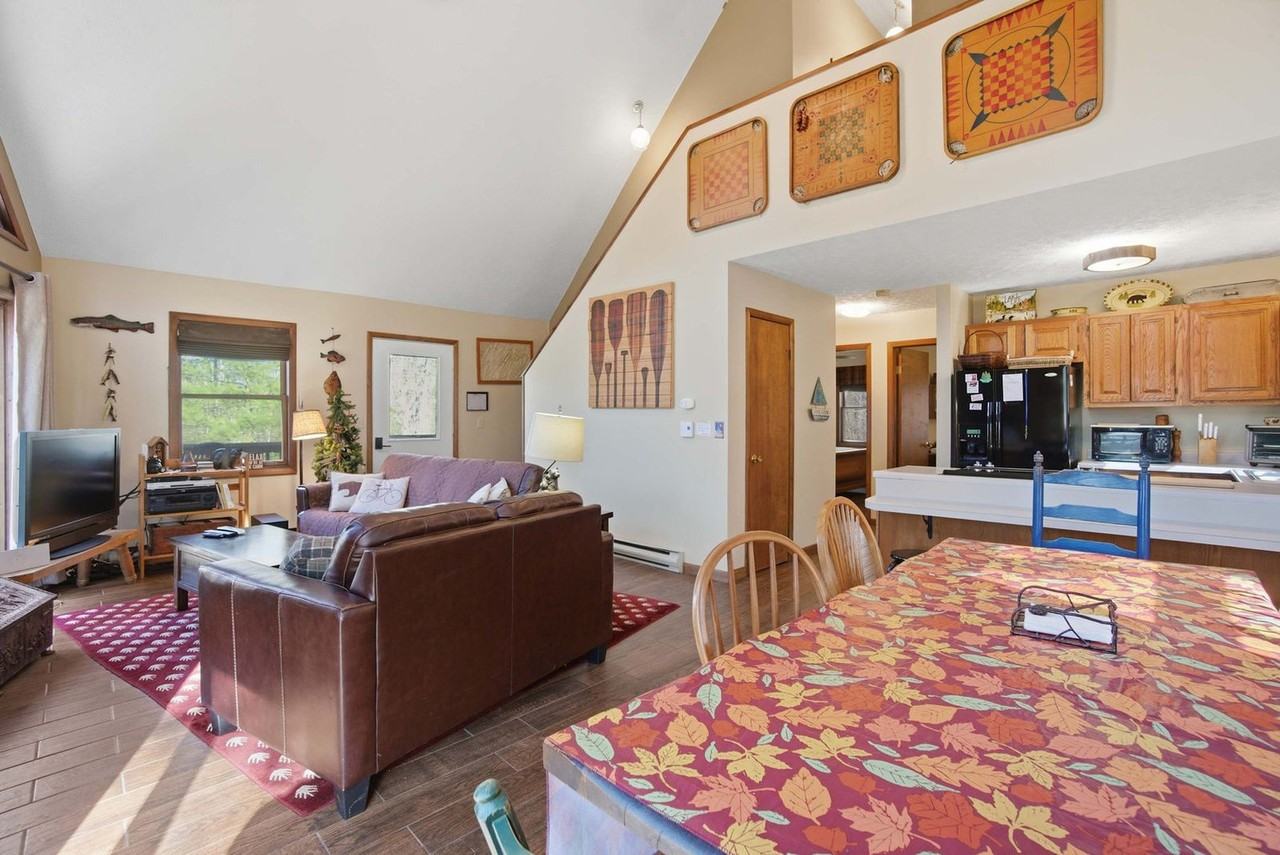 610 Traci Ln #1359846P - Photo 7 of 42