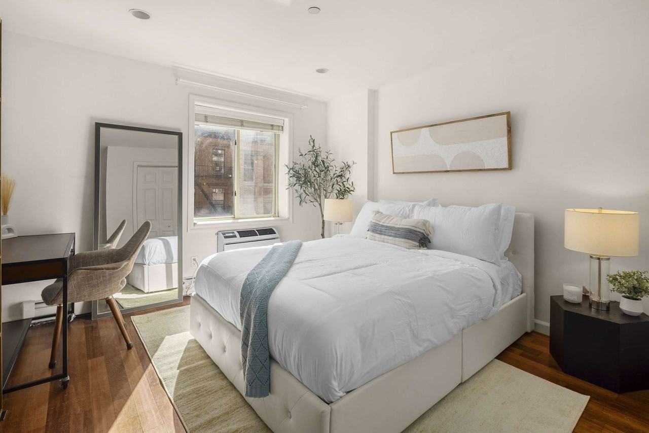 15 Saint Marks Pl #1364129P - Photo 6 of 15