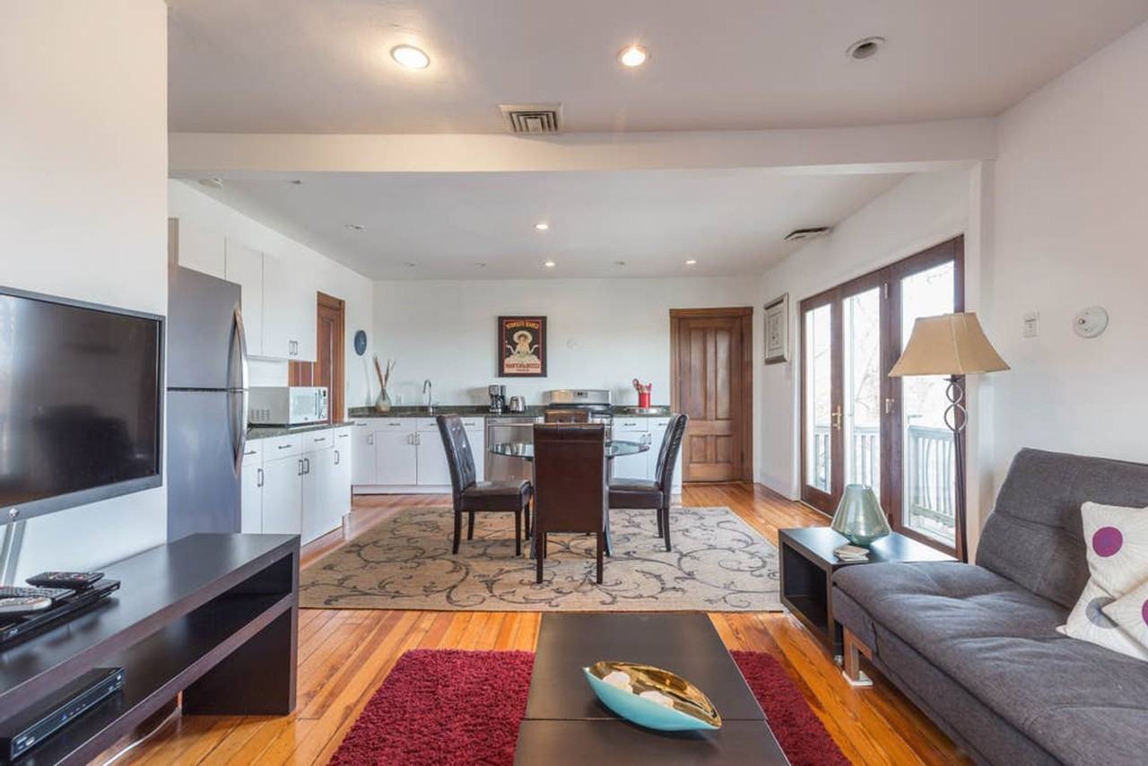 15 Peverell St #1367488P - Photo 2 of 19