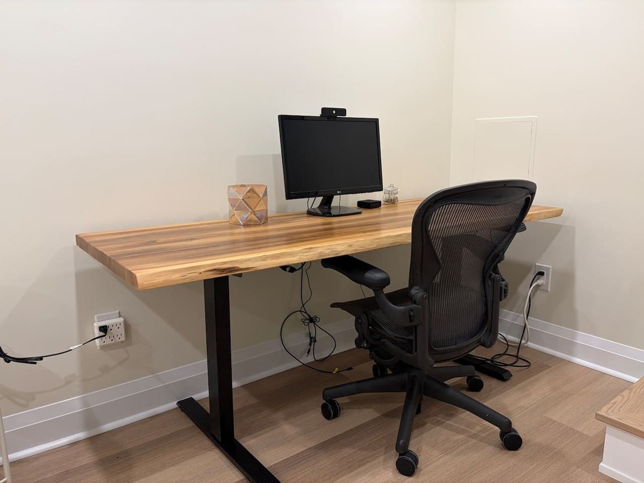 98 Norman St #1383582P - Photo 5 of 38