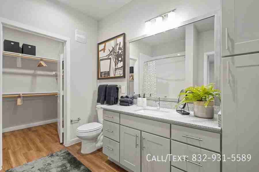 3330 Tamarron Trce - Photo 6 of 14