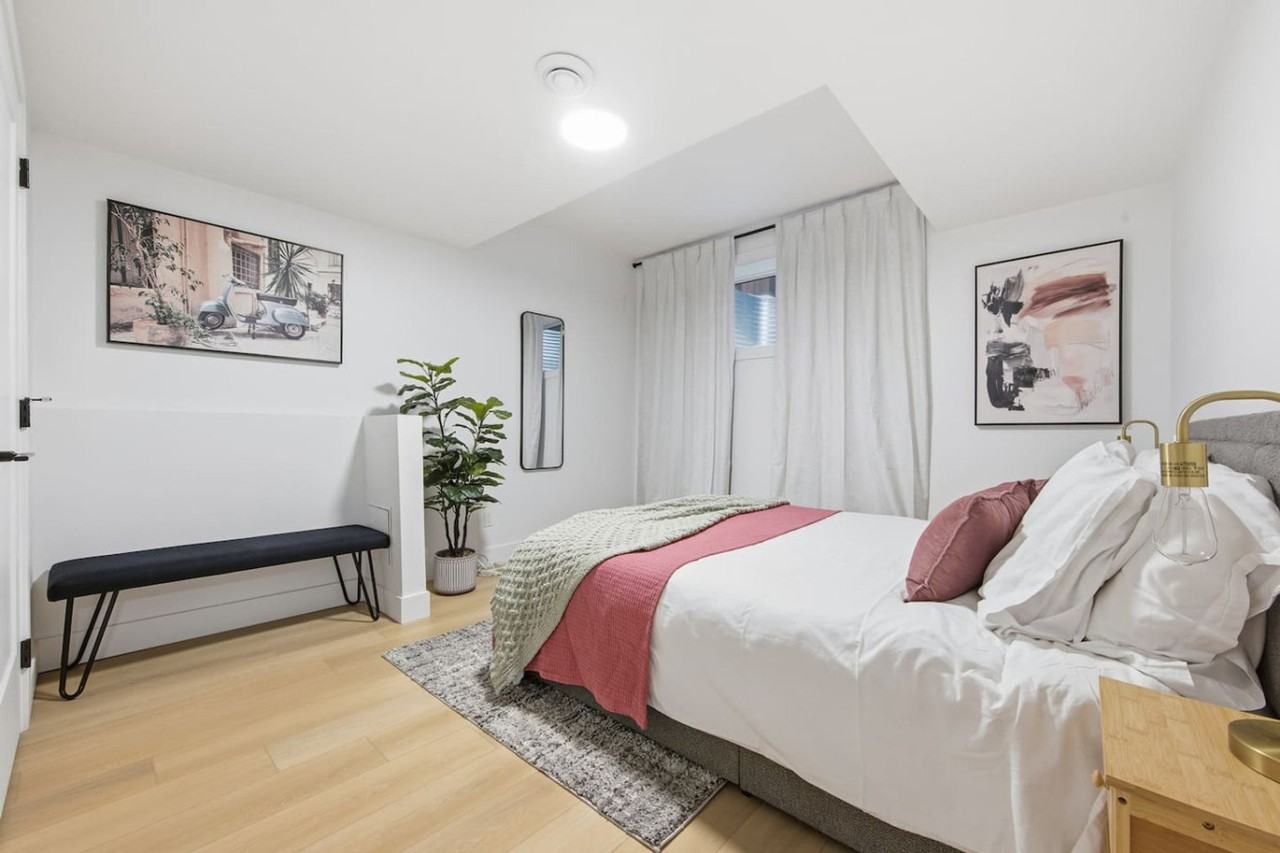 11230 127 St Nw #1391345P - Photo 5 of 28