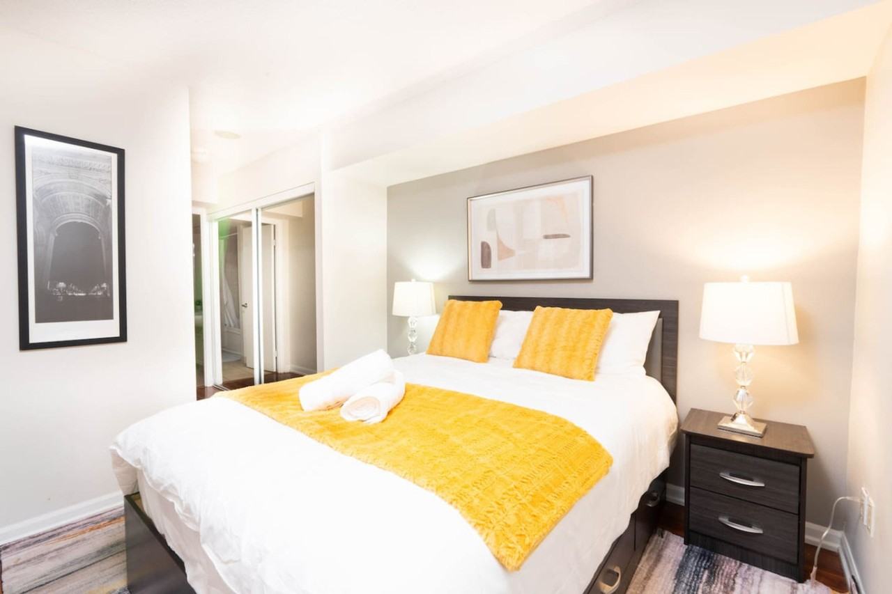 210 Victoria St #1403785P - Photo 5 of 15