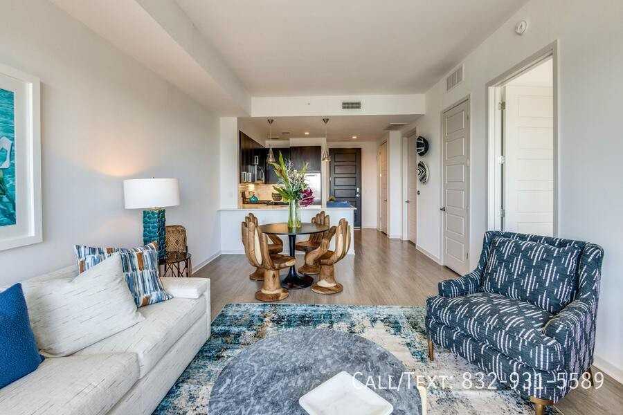 1901 Lauderdale St #VM1 - Photo 3 of 10