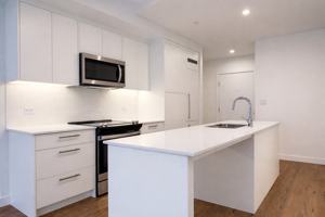 featured image of 310 15 Ave Sw