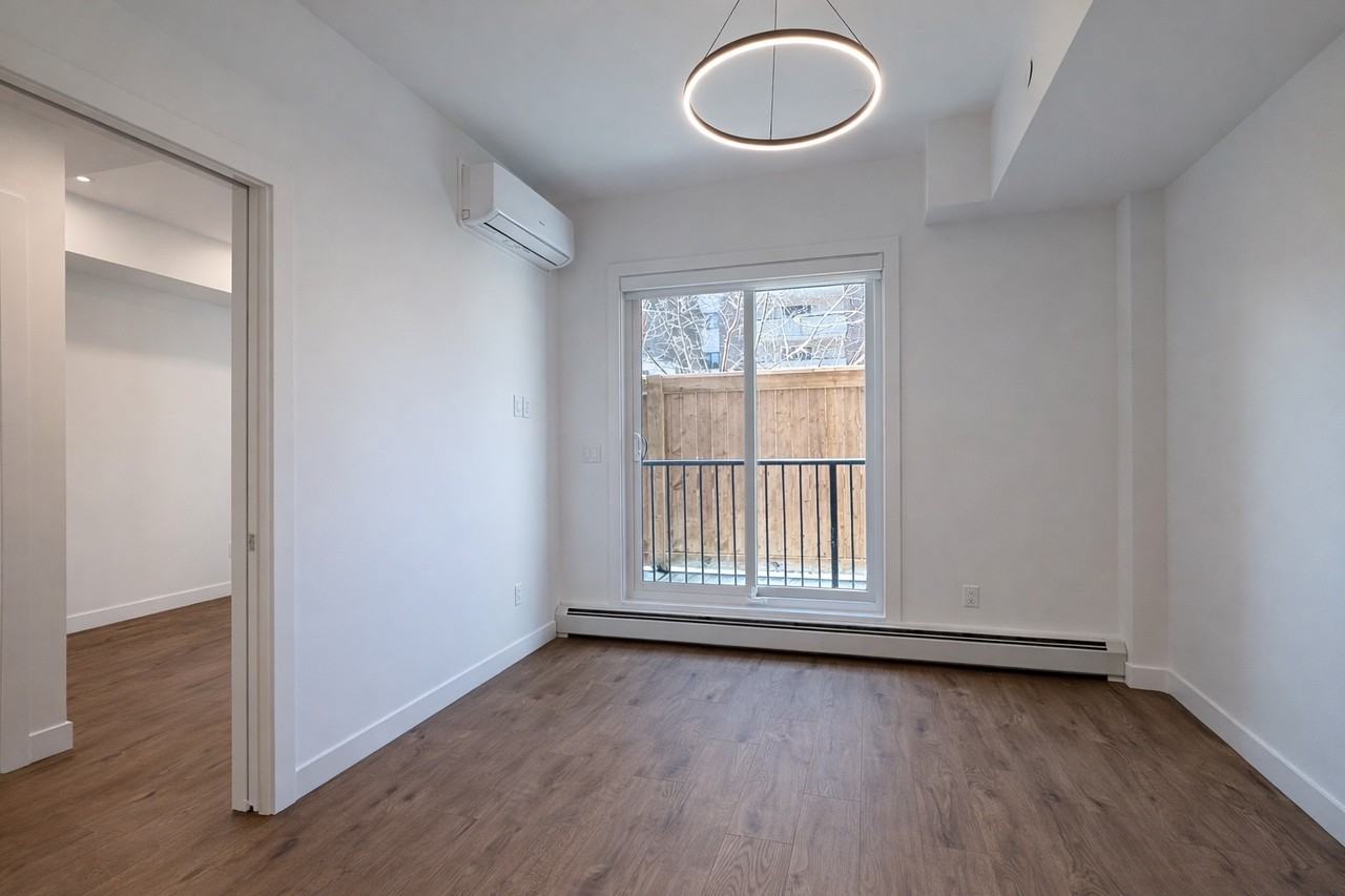 310 15 Ave Sw - Photo 4 of 25