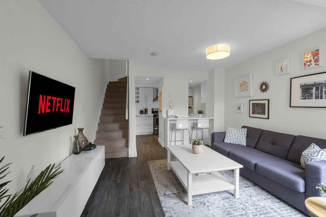 70 Douro St #1403787P - Photo 3 of 23