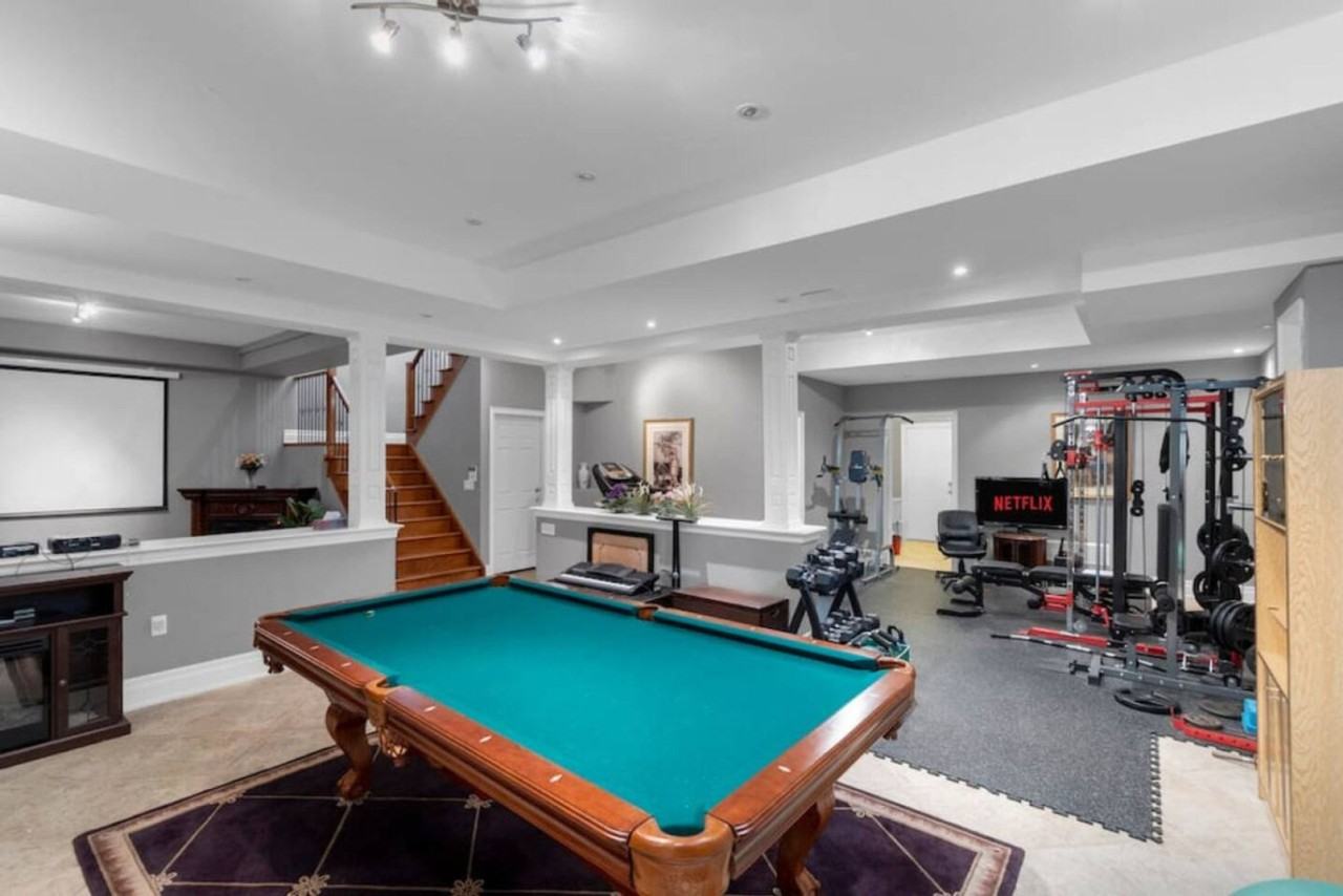 680 Browns Line #1403794P - Photo 2 of 32