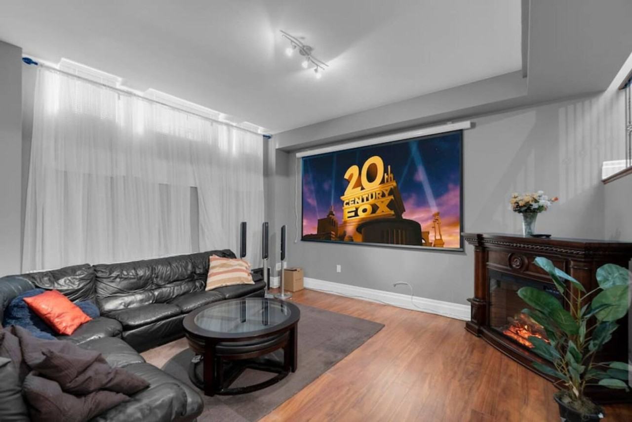 680 Browns Line #1403794P - Photo 3 of 32