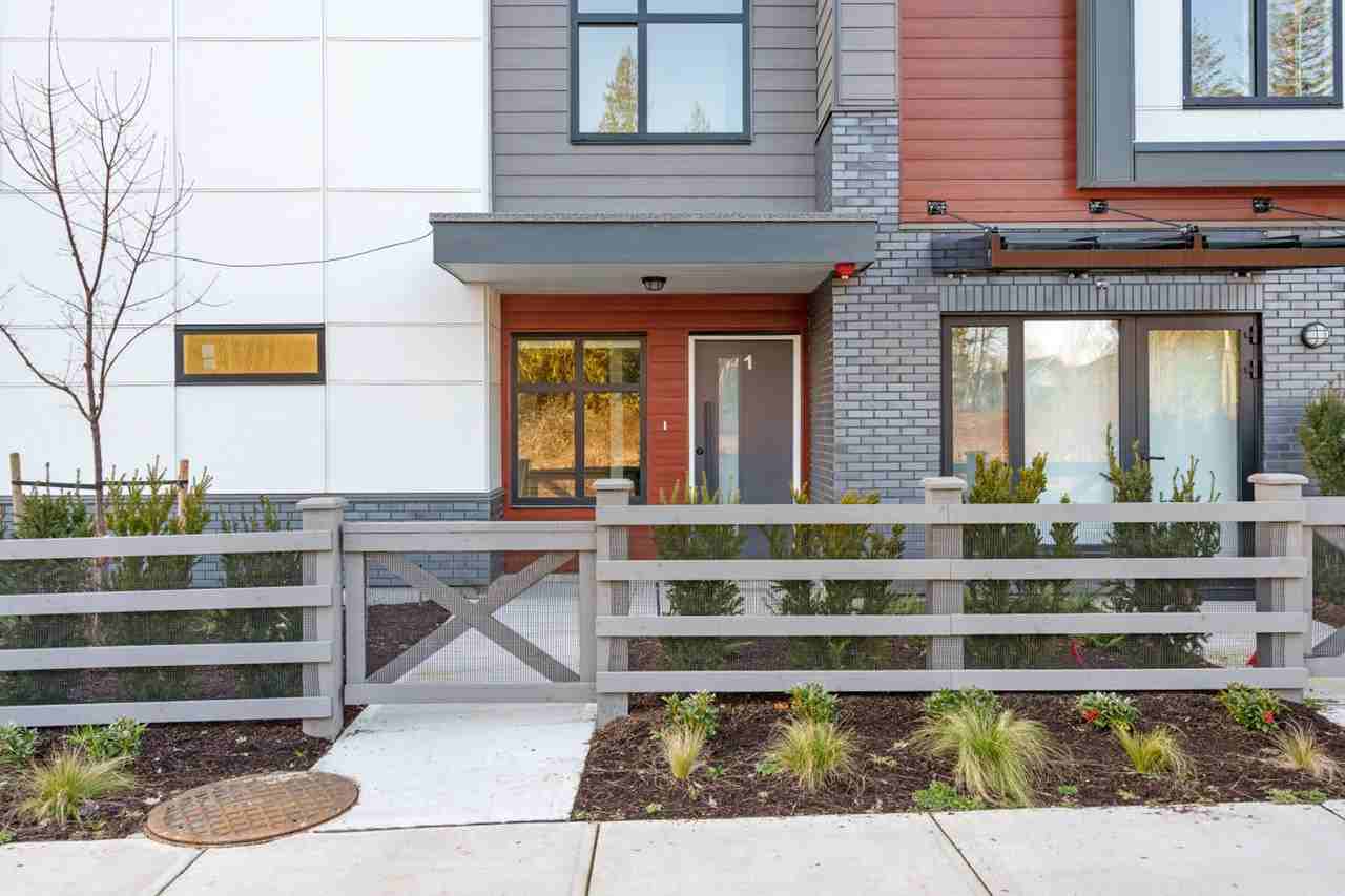 6983 204 Street #1438324P - Photo 6 of 45