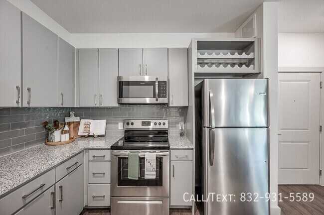 20625 Lakemont Bend Ln #CDW1 - Photo 2 of 13