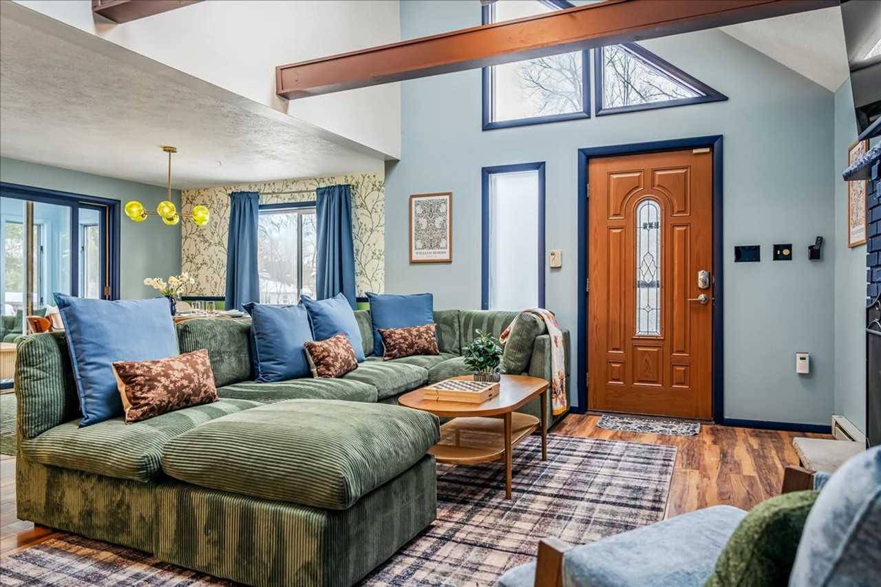 157 Seminole Trl #1461433P - Photo 3 of 42