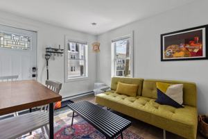 featured image of 110 Queen'S Rd