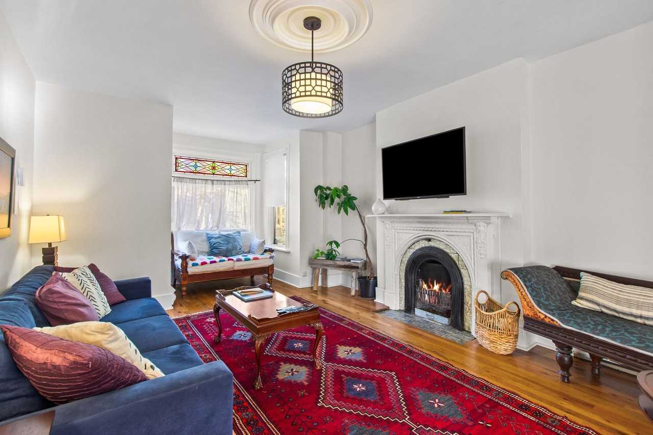 59 Patrick St #1438849P - Photo 4 of 33