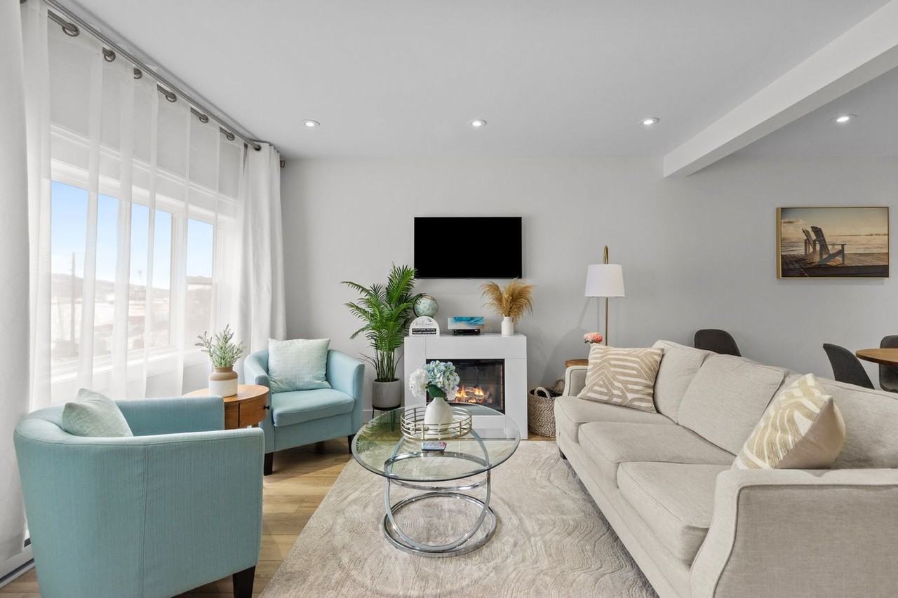 15 Signal Hill Rd #1438800P - Photo 2 of 34