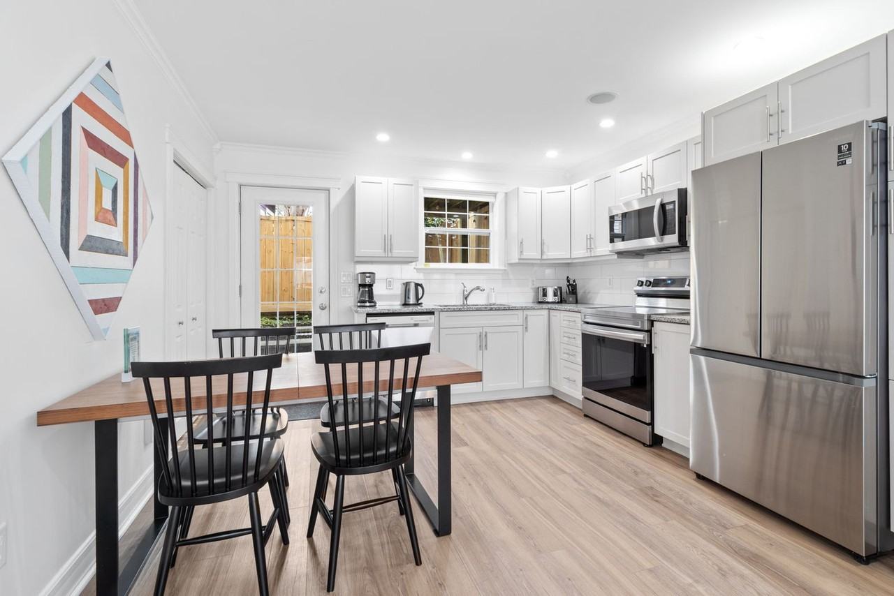 5 Wood St #1438834P - Photo 5 of 25