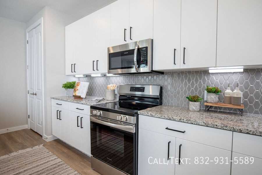 16005 Woodland Hills Dr #E1 - Photo 2 of 13