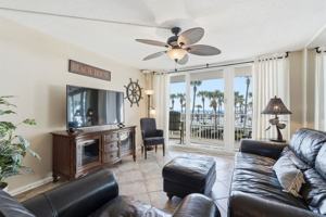 featured image of 7205 Thomas Dr