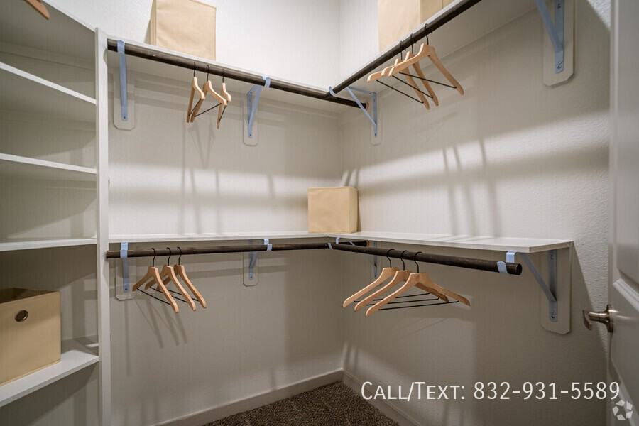 9424 Feldman St #CFS1 - Photo 7 of 10