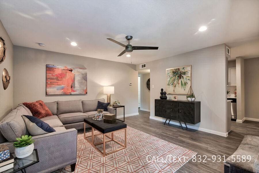 13428 Creekway Dr #EC1 - Photo 4 of 12