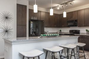 featured image of Auburn Knoll Ave #HLH