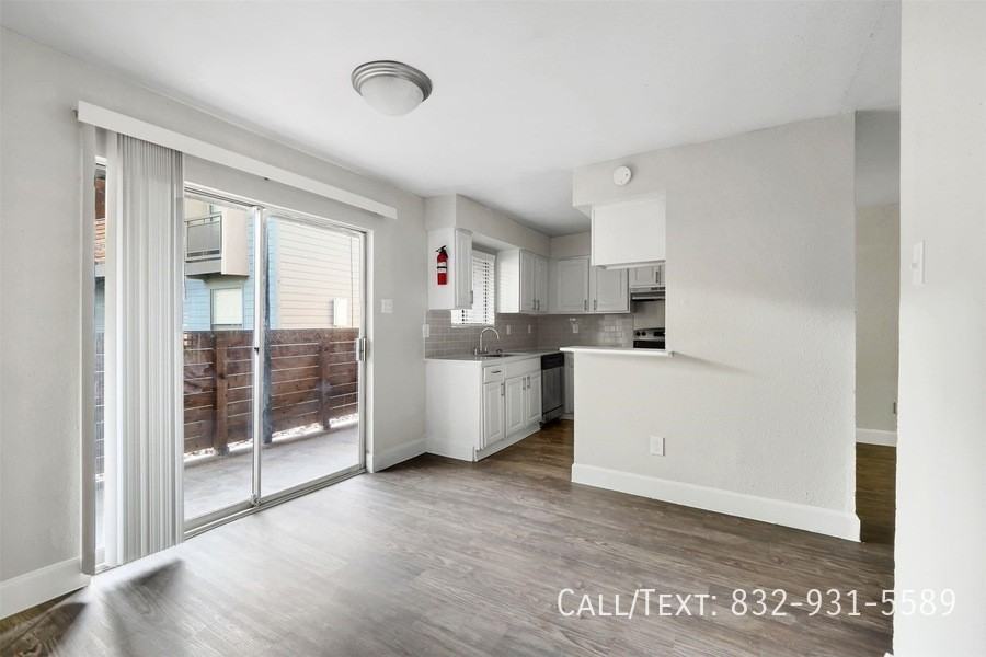 17989 Gulf Pines Dr #CLG1 - Photo 2 of 12