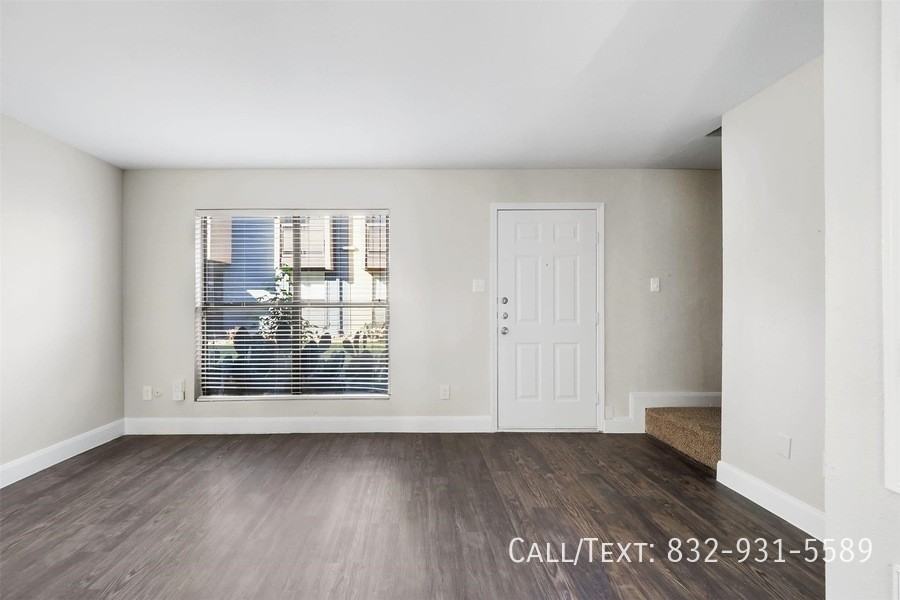 17989 Gulf Pines Dr #CLG1 - Photo 3 of 12