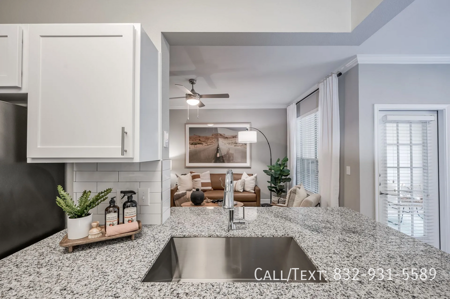 3000 Kingwood Dr #RK2 - Photo 4 of 22