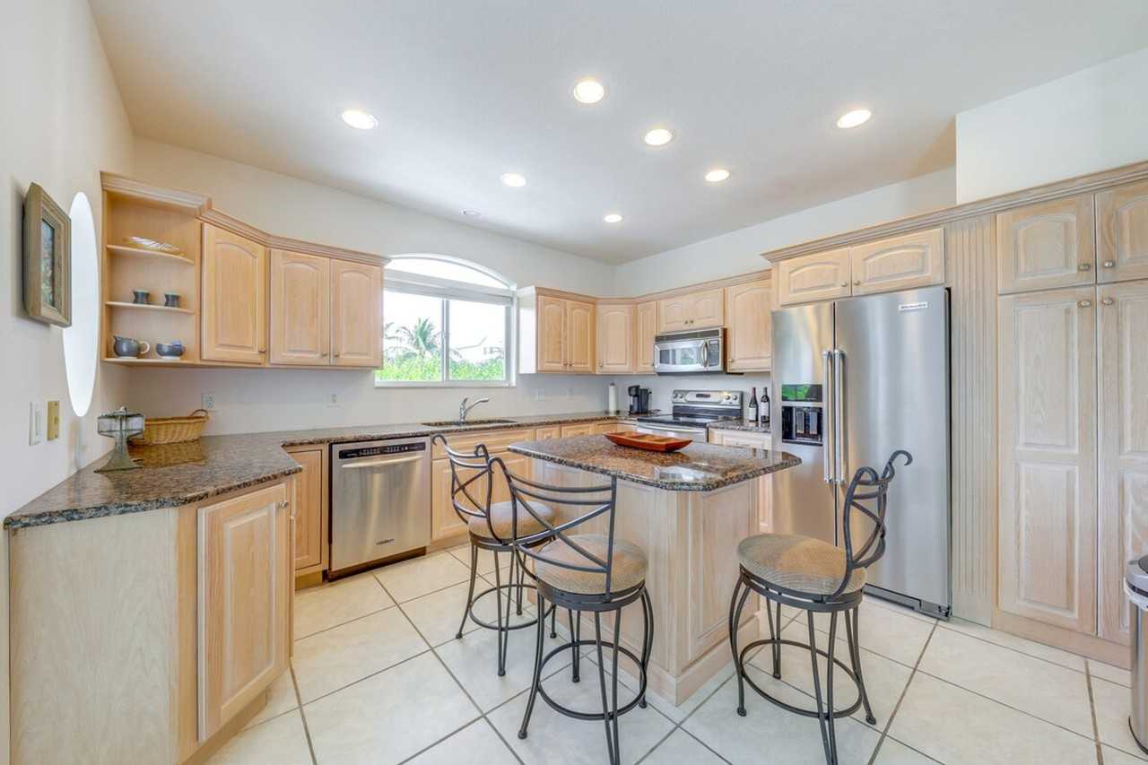 247 Apache St #1307250P - Photo 6 of 27