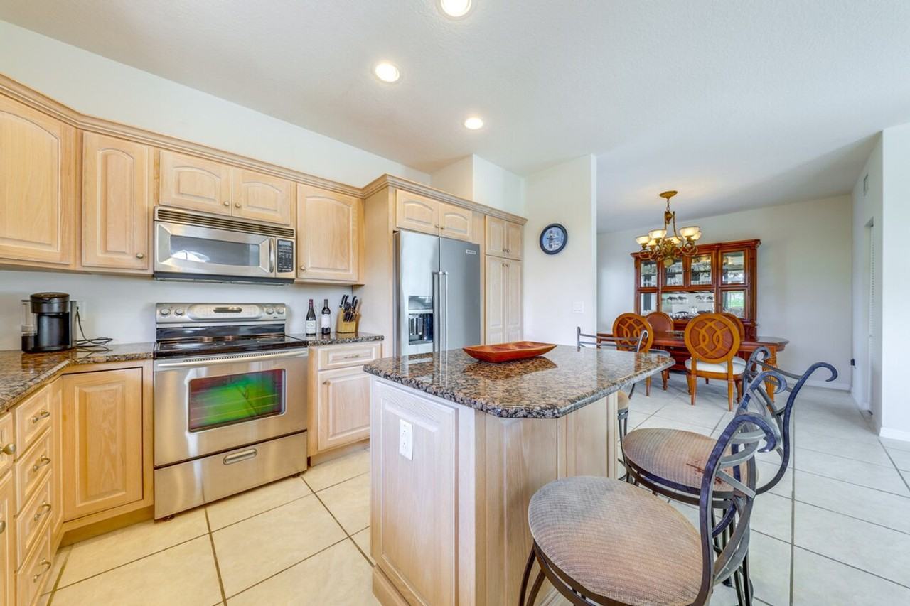 247 Apache St #1307250P - Photo 7 of 27