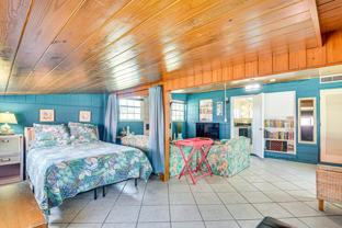 103 Essex Dr - Photo 1 of 1