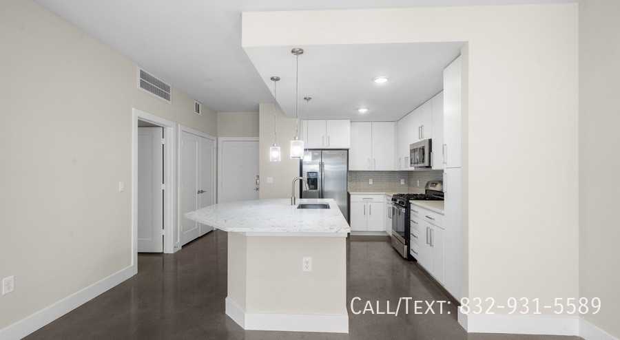 300 Ruthven St #E25D3