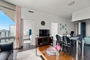 832 Bay Street - Photo 1 of 1