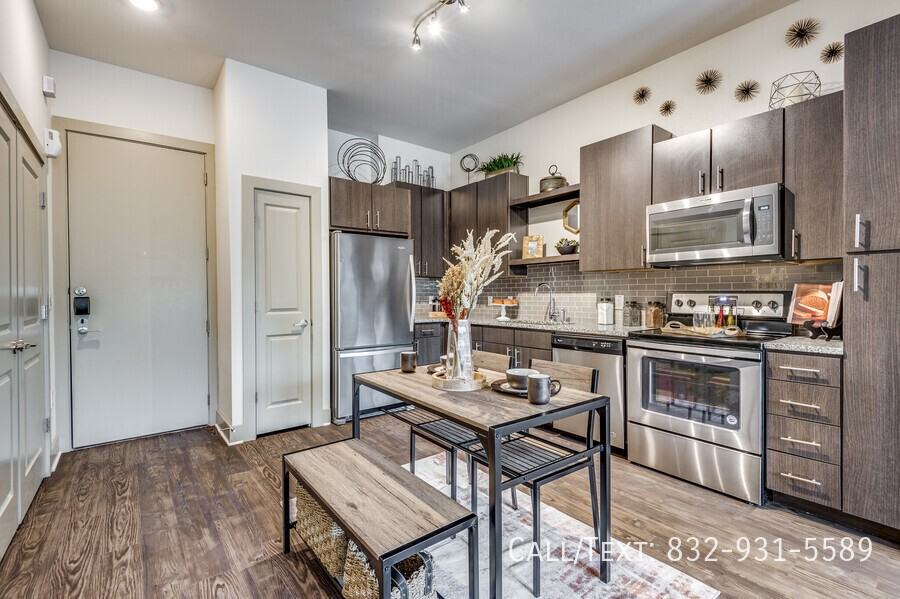 24299 Northgate Crossing Blvd #TP1 - Photo 2 of 10