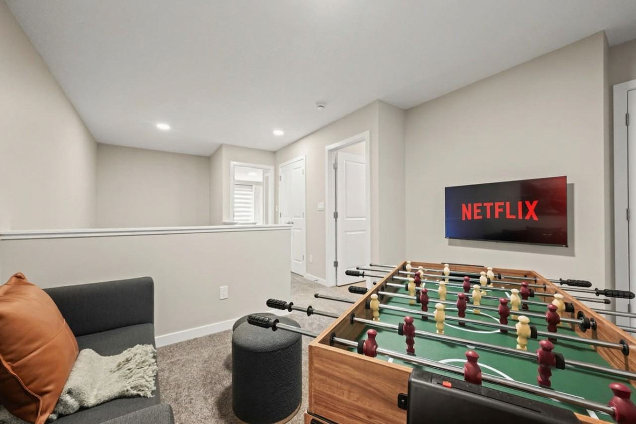 8664 Edgemont Link Northwest - Photo 4 of 43