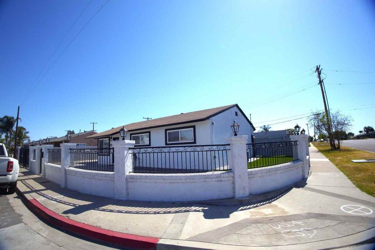 660 Sunnyside Ave #1471797P - Photo 4 of 50