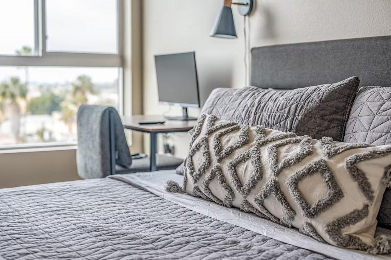 4384 Iowa St #1472544P - Photo 2 of 29