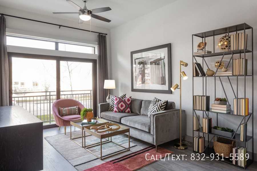 2198 W 18th St #10HW - Photo 3 of 11